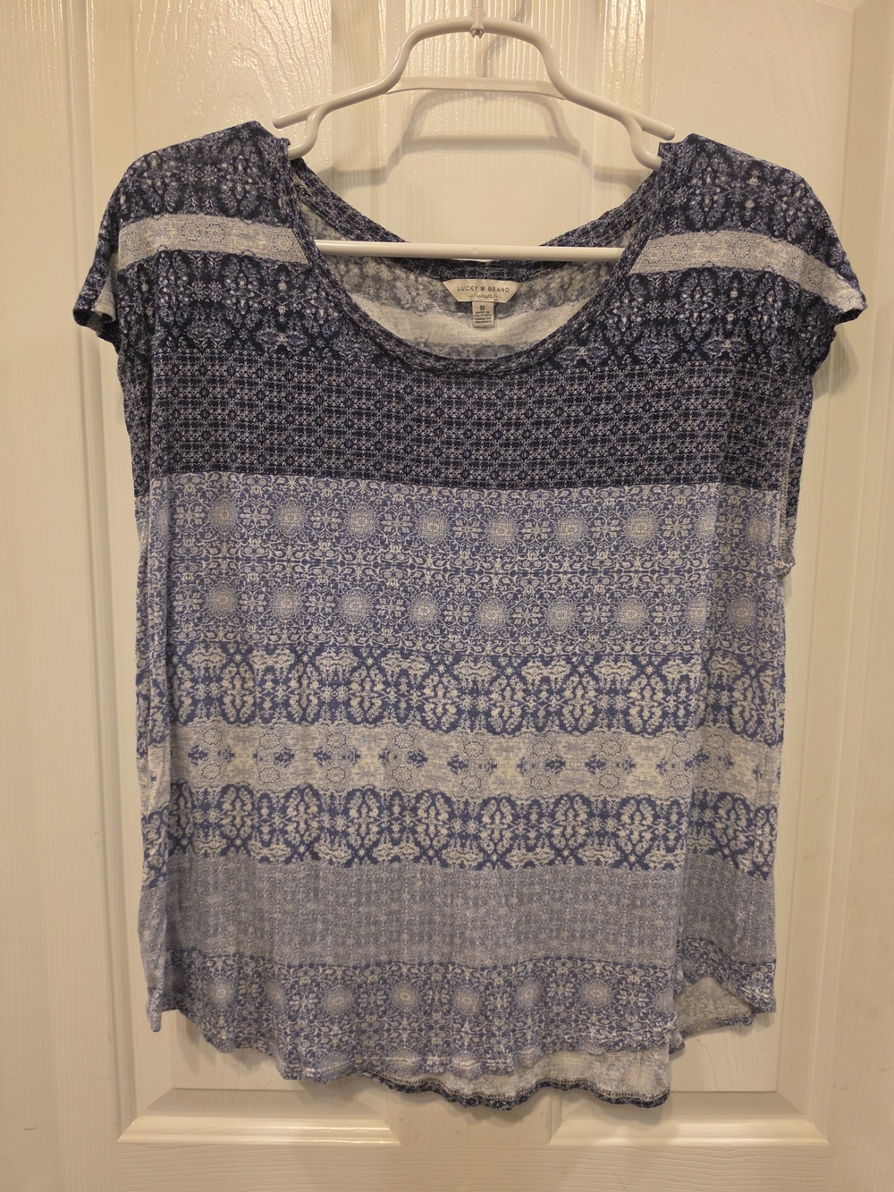 Lucky Brand Blue White Short Sleeve Scoop Neck Top